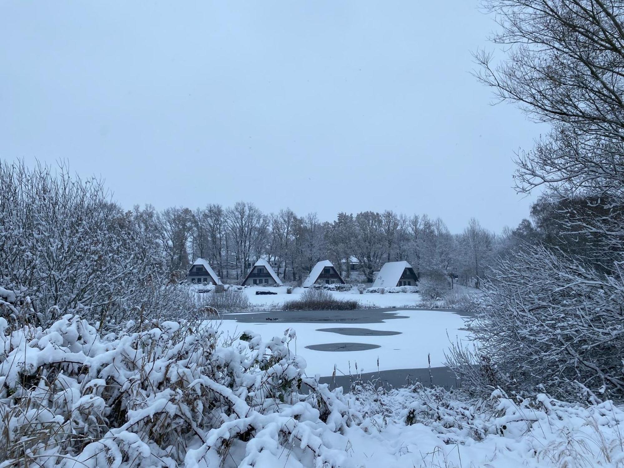 Finnhaeuser Am Vogelpark - Haus Anke Marlow Buitenkant foto